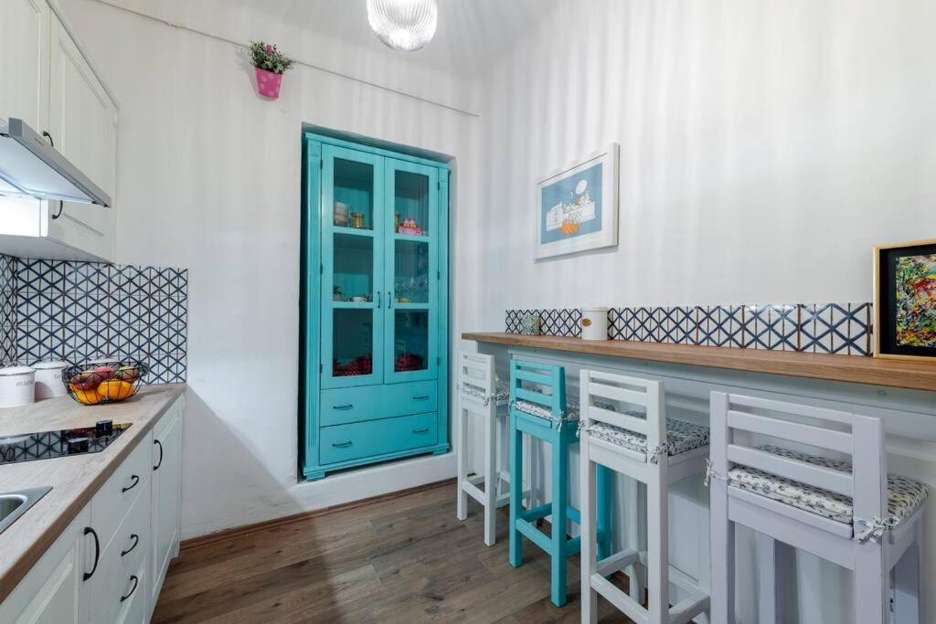 Flora-Heartbeat Old City Three Bedrooms Apartment Дубровник Экстерьер фото